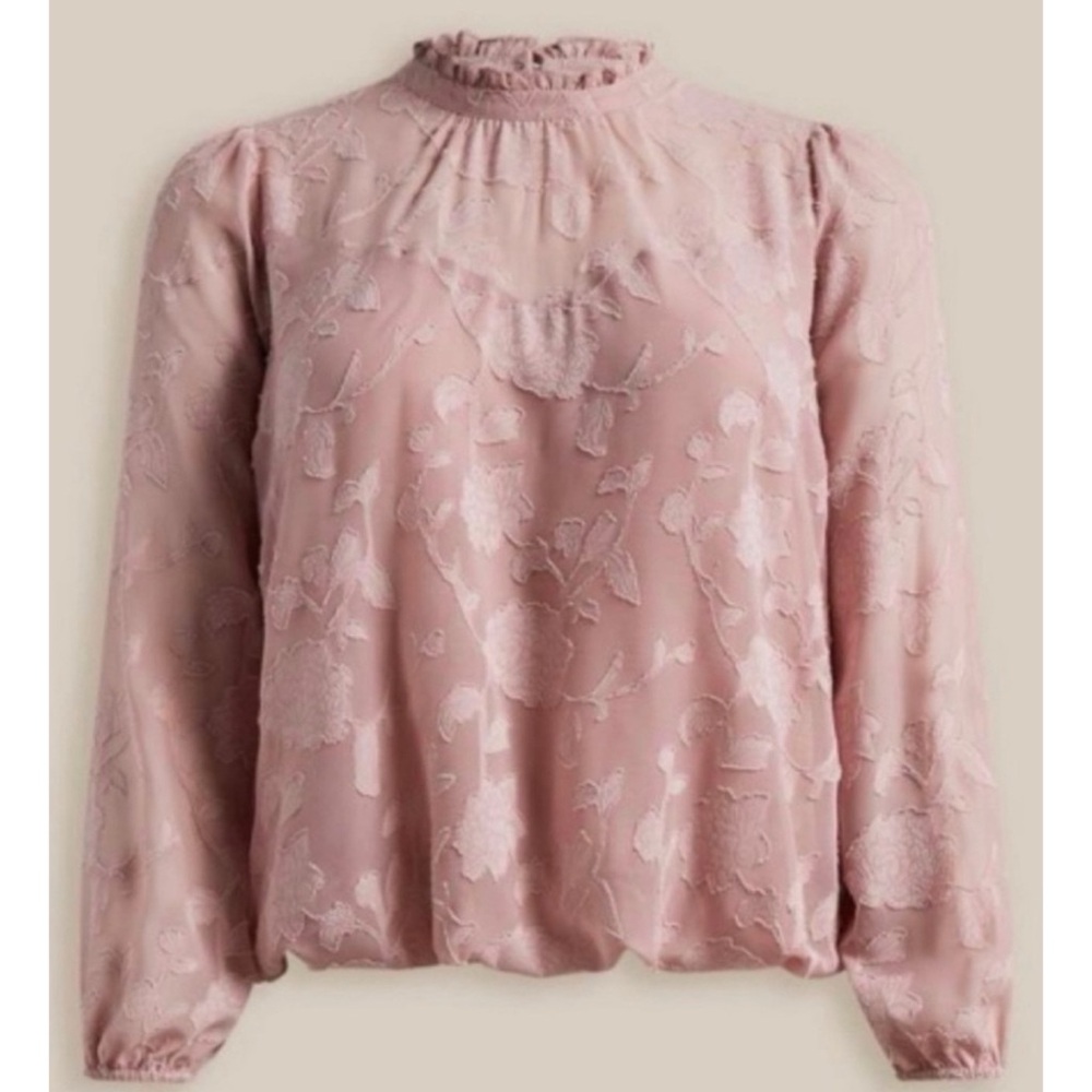 🆕 Chiffon Clip Floral Bubble Hem Blouse 3 3X 22 24 NWT Torrid New! Pink - Picture 5 of 6